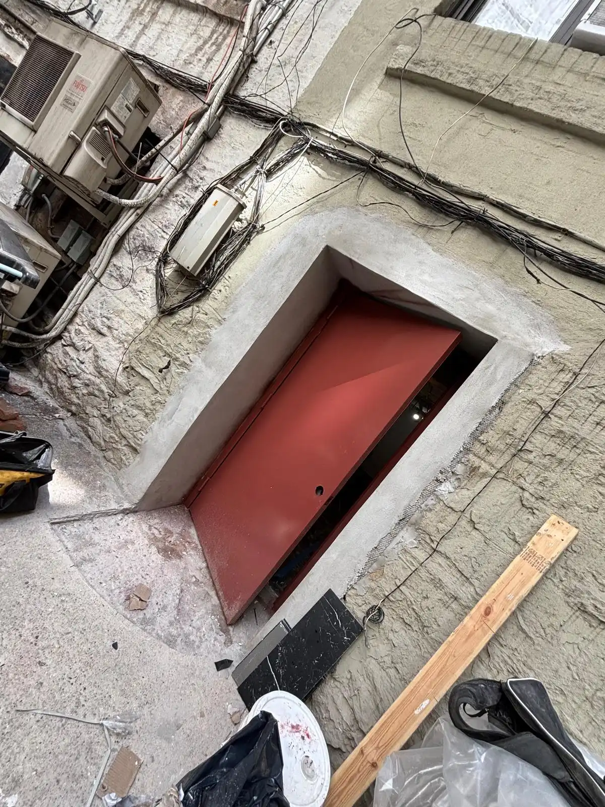 Handyman Repairs in New York by Leon and Son LLC