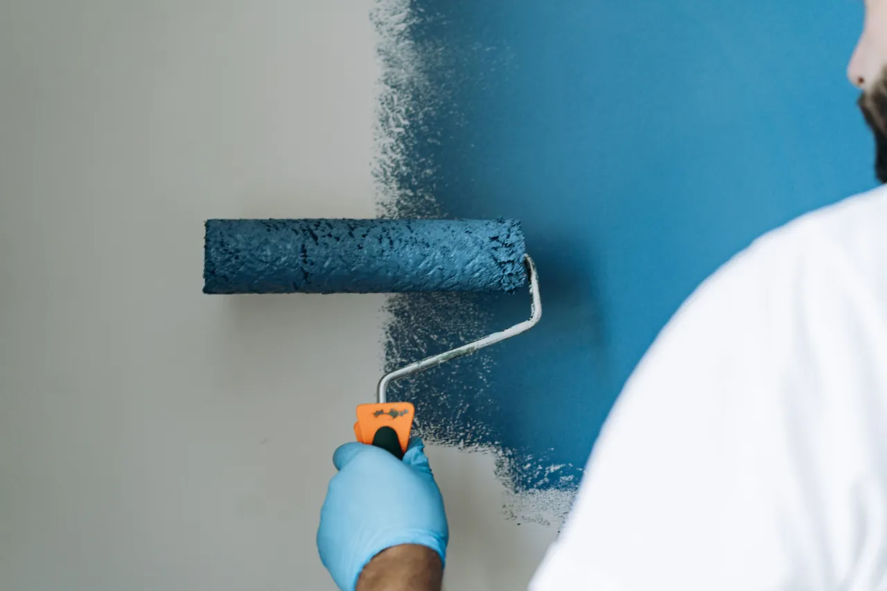 Fresh wall paint in a bright New York apartment